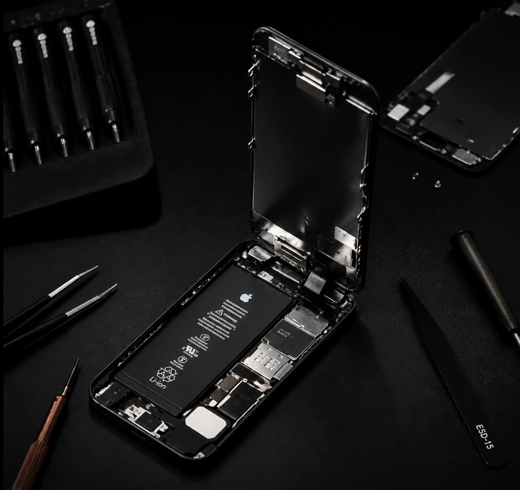 Professionelle iPhone-Reparatur bei FixitFast Rosenheim